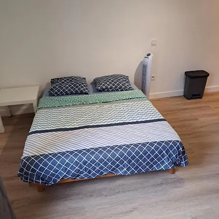 Budgetbnb Centre Ancien Διαμέρισμα *